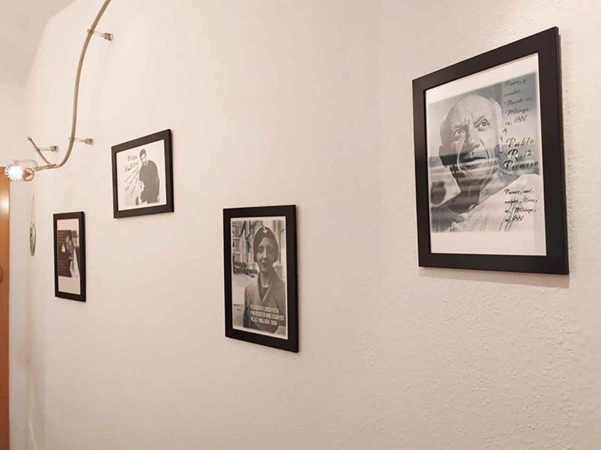 Charming Malaga Stay Walk To Top Sights Bagian luar foto